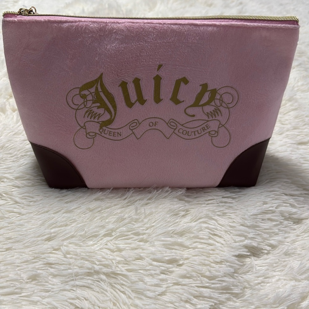 Juicy Couture Travel Cosmetic Bag